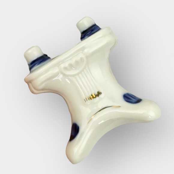 Vintage Porcelain Seated Couple Figurines with Table Blue White Gold Trim - Picture 9 of 16